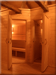 Сруб под баню и строительство бани из бревна, возведение срубов под баню из бревна.